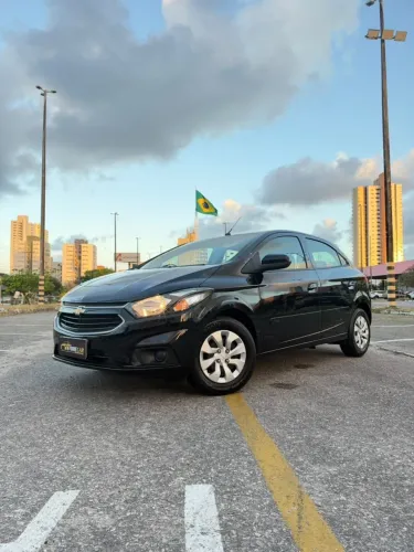 Chevrolet Onix Hatch LT 1.0 8V Flex Mec. 4P 2017