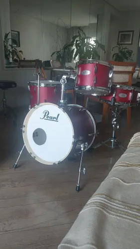 Bateria Pearl midtown shell pack 4 peças 
