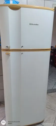 Geladeira Electrolux 450 litros