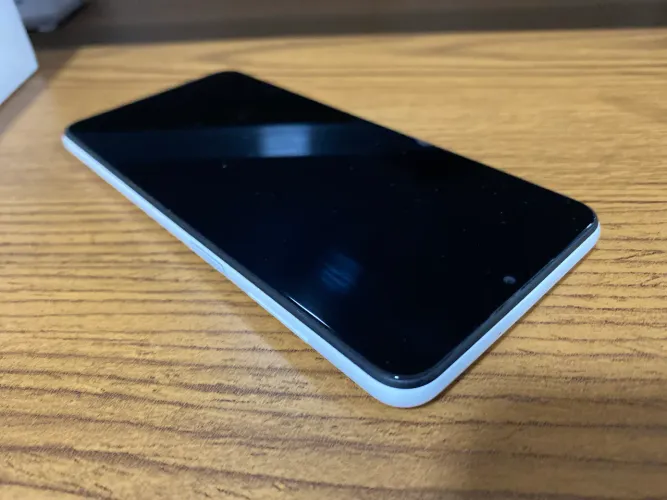 Vendo celular impecável bateria 100%