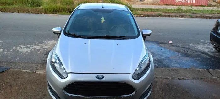 Ford Fiesta 1.5 16V Flex Mec. 5P 2014