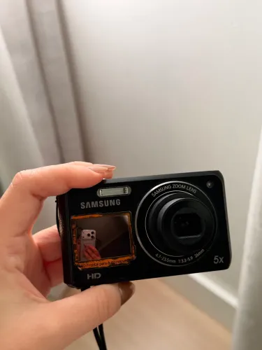 Câmera Samsung dv100 Selfie