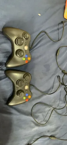 2 controles de xbox 360