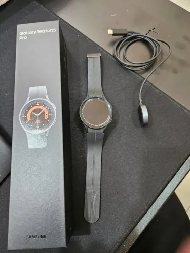 Samsung Galaxy Watch5 Pro - Usado