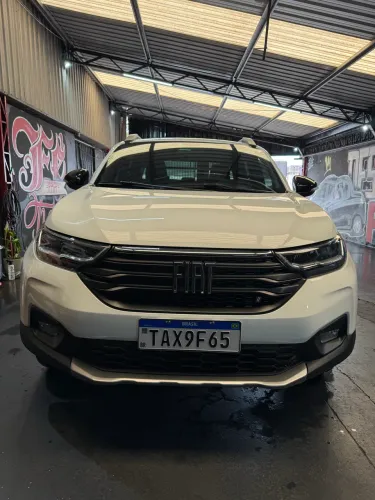 Fiat Strada Volcano 1.3 Flex 8V CD 2025