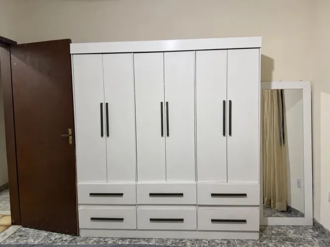 Guarda roupas de casal
