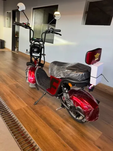 Scooter Elétrica Angie X13 2025 - 0 km - Bateria de Lítio - Autonomia de até 60 km