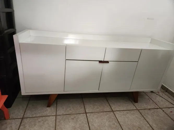 Aparador c/ 4 portas e 2 gavetas 160x40