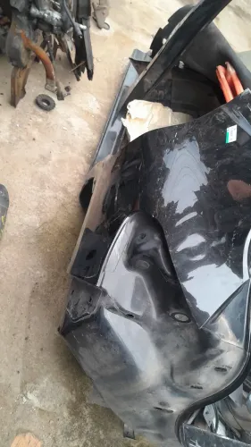 Lateral do kwid