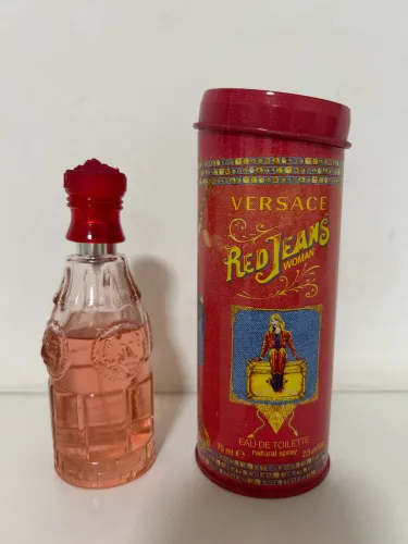 perfume versace red jeans