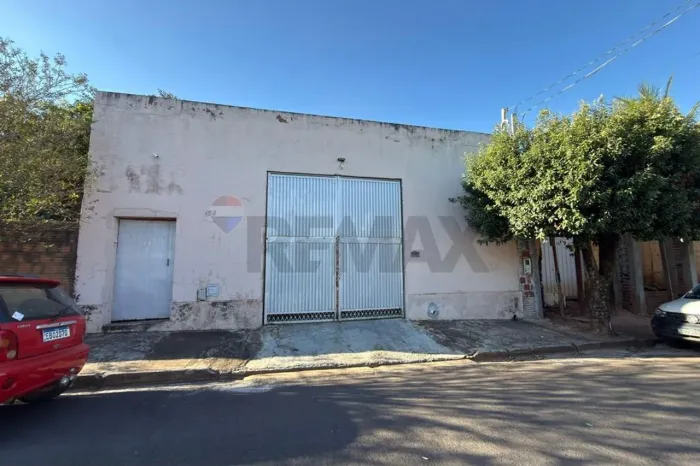 "Alugue Galpão Comercial na Rua Rio Branco, SP"