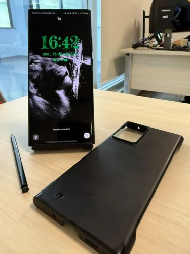 Samsung Galaxy Note 20 Ultra - Somente Aparelho com capinha