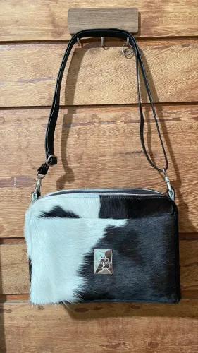 Bolsa de couro com pelo café malhado 