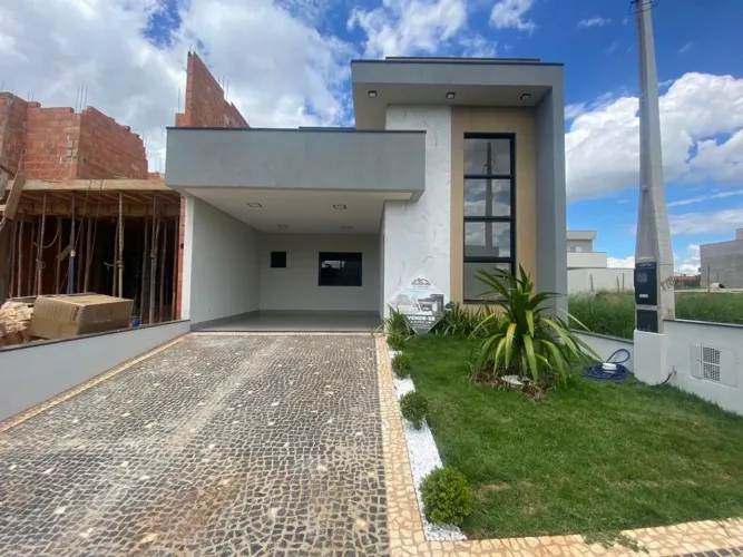 Casa com piscina à venda no Condomínio Terras da Estância em Paulínia - SP.