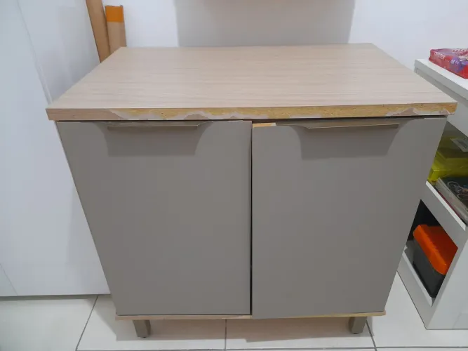 Armário 2 portas