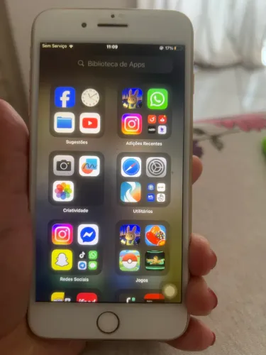 iPhone 8 Plus