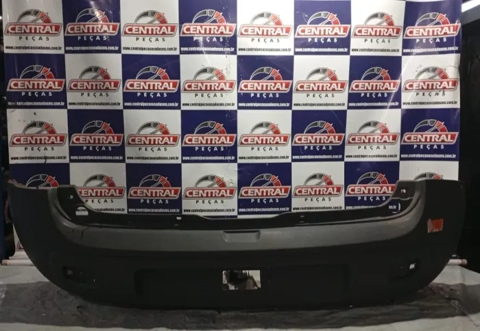 Para-choque traseiro Fiat uno way 2011