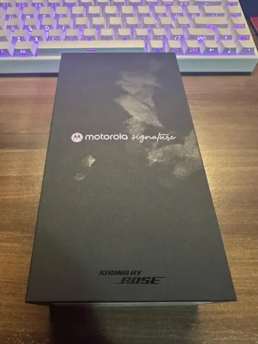 Motorola Signature 5G 512GB - Novo/Lacrado