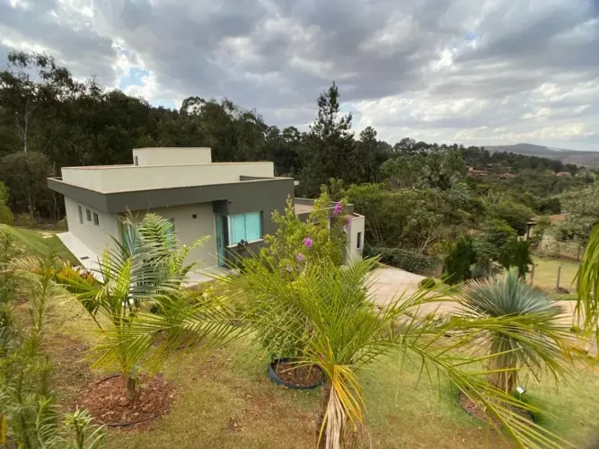 Venda de Casa no Condomínio Villa Bella- Nova/ Gourmet / Sauna/ Hidro