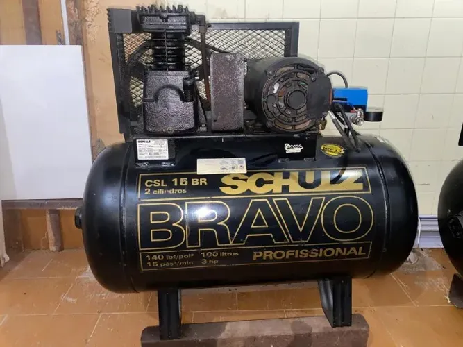 Compressor de ar SCHULZ 15 BR - usado