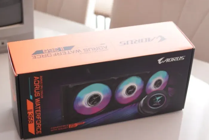 Water Cooler Gigabyte Aorus 360, RGB, 360mm, AMD/Intel, Preto - GP-AORUS WATERFORCE II 360