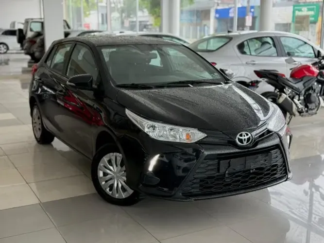 YARIS XL 1.5 AUT 2025 ( G ) * sr RODRIGUES