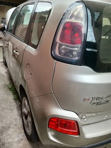 Citroen C3 Picasso GLX 1.5 Flex 8V 5P Mec. 2013