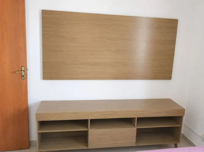 Painel de tv e rack semi novo