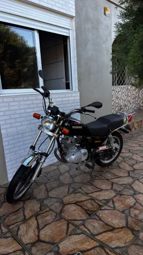 Intruder 125 - 2003