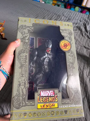 Boneco venon lindo 