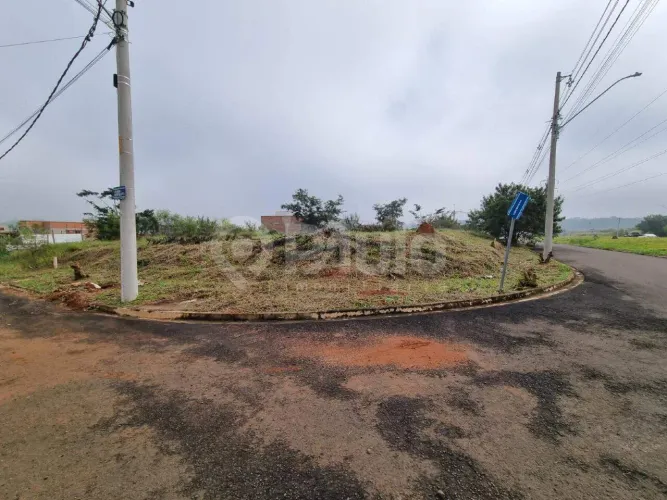 Terreno à Venda no Bairro Vale do Sol - Piracicaba - SP