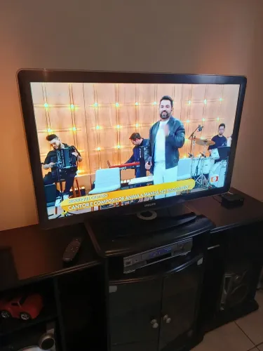 Tv Philips 40' (não é smart)