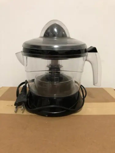 Família T Vende Tudo: Faça uma Proposta Espremedor de Frutas Ultra, Preto, 25W, 110V