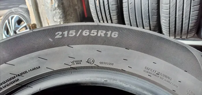 2 PNEUS DUSTER RENAULT<br>215 65 R16<br>