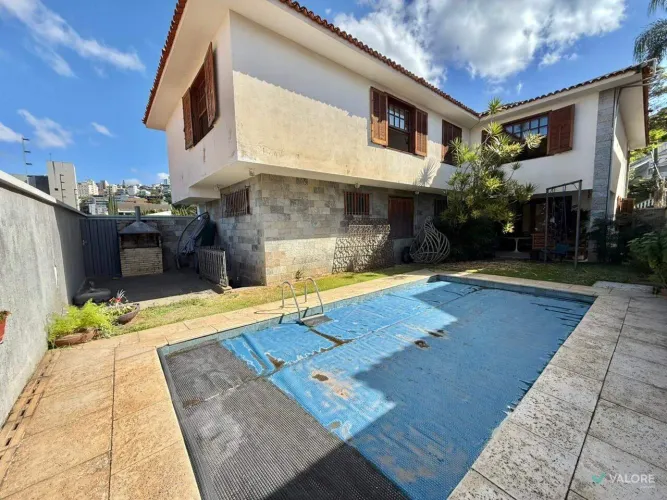 Casa 5 quartos  São Bento