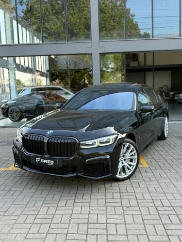 BMW 745LE M Sport Sedan 3.0 V6 Híbrido Aut. 2021