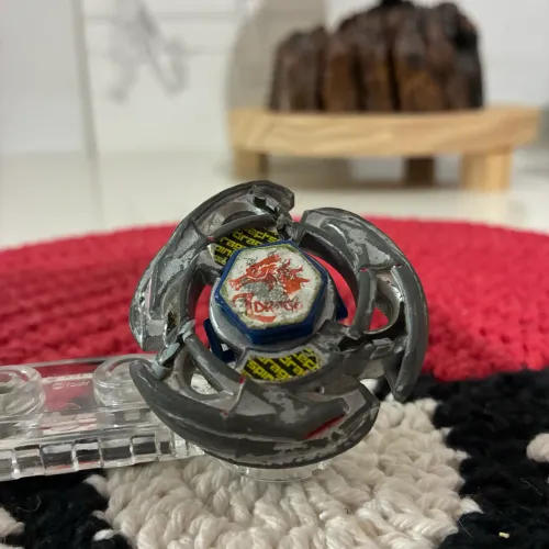 Beyblade - L-Drago