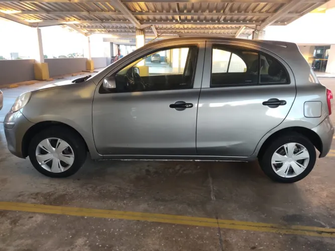 Nissan March S 1.6 16V Flex Fuel 5P 2013