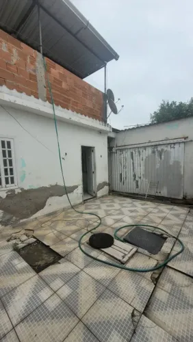 Casa com 2 dormitórios, 97 m² - venda por R$ 340.000 ou aluguel por R$ 1.860/mês - Centro