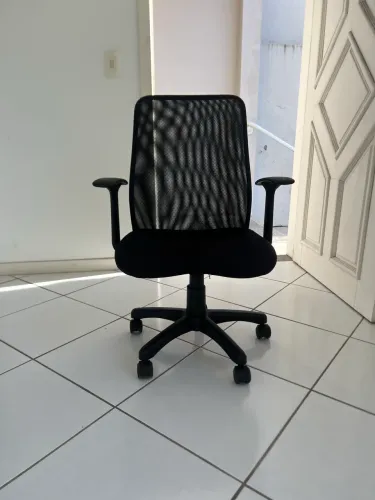 Cadeira de Escritório Executiva Ergonômica Giratória | Tela Mesh Executiva Top de Linha