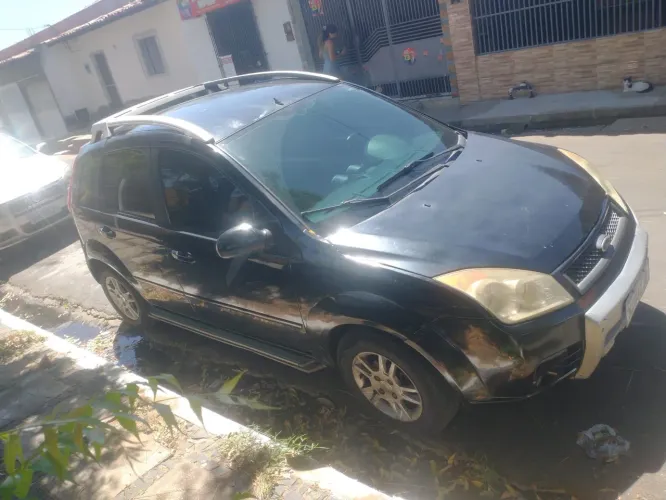 Ford Fiesta Trail 1.6 8V Flex 5P 2008