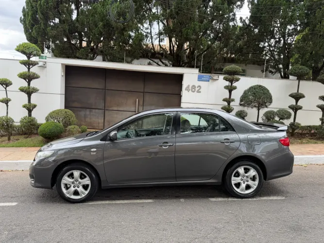 Toyota Corolla XLI 1.8/1.8 Flex 16V Aut. 2011