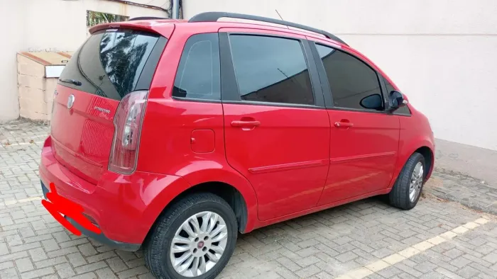 Fiat Idea Attractive 1.4 Fire Flex 8V 5P 2013