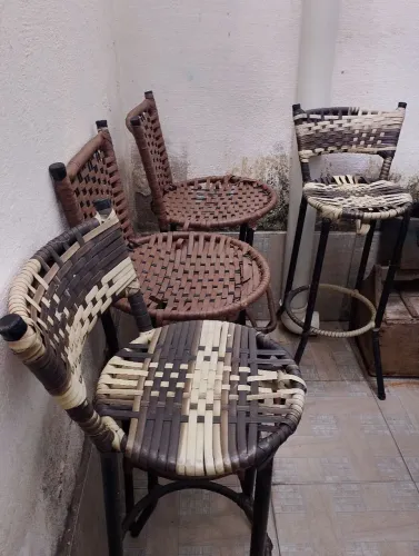 4 Banquetas (para consertos)