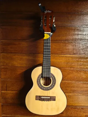 Vendo ou troco Cavaquinho