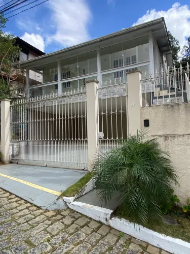 Casa em condomínio à venda no Cônego Nova Friburgo 