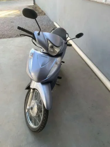 Biz 125 es 2015