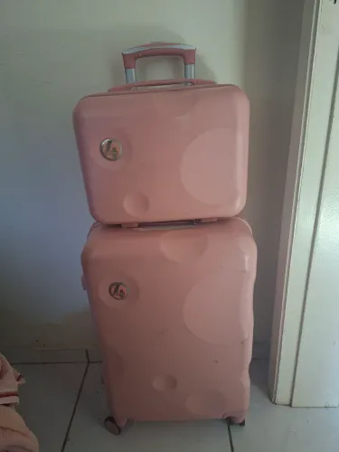 Kit mala e frasqueira 