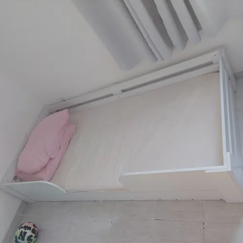 Cama solteiro montessoriana NÃO ACOMPANHA o colchão
