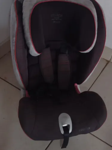 Cadeirinha pra carro até 36 kgs com ISOFIX